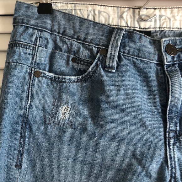 Calvin Klein Slouchy Slim Jeans Size 28/6 - Picture 3 of 6